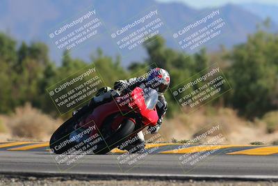 media/Nov-06-2022-SoCal Trackdays (Sun) [[208d2ccc26]]/Turn 7 Set 2 (1050am)/